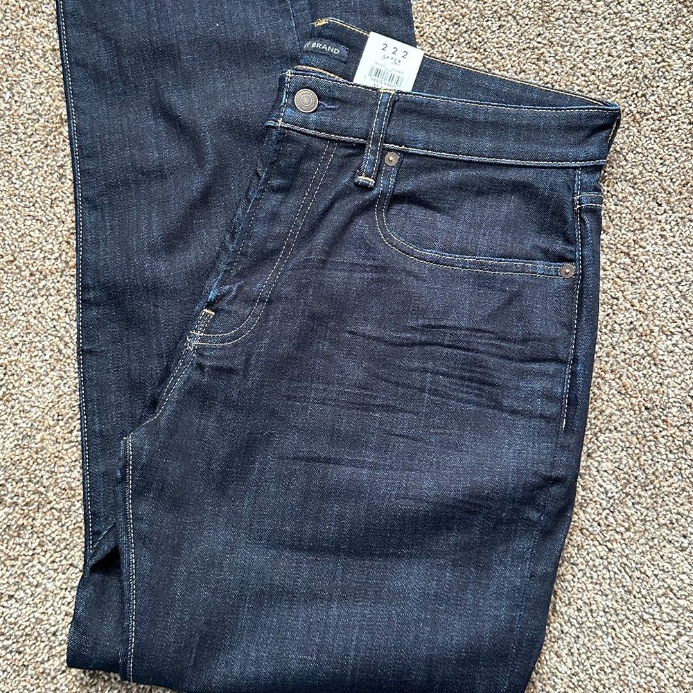 NWT Lucky Brand Coolmax Jeans Taper 222 33x32